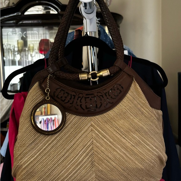 VINTAGE COLE HAAN Shoulder Bag with cut out design - Picture 4 of 6